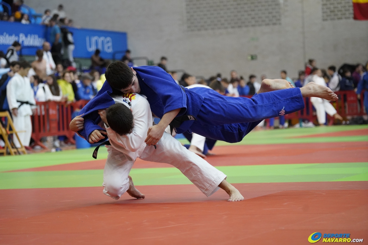 FOTOS - RESULTADOS - XII Supercopa de España Cadete Pamplona - XXV Torneo Internacional de Judo Navidad. 10-12-22.
